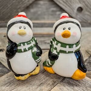 Winter Holiday Penguins Salt and Pepper Shaker Set, Holiday Kitchen Decor-4.25"H